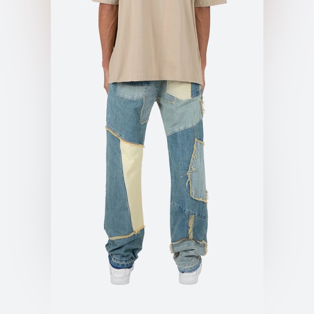 PATCHWORK BAGGY DENIM
VINTAGE BLUE